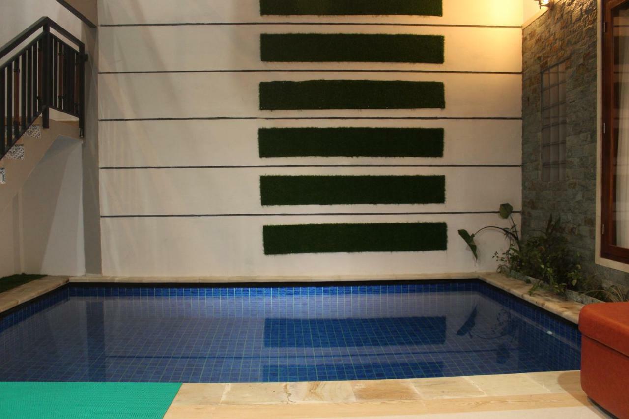 Family Villa Sanur Extérieur photo
